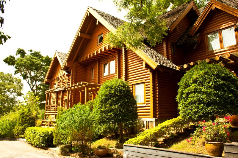 Log Home Installation